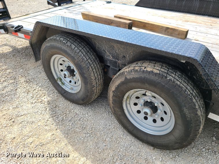 image for item EL9961 2020 Load Trail equipment trailer