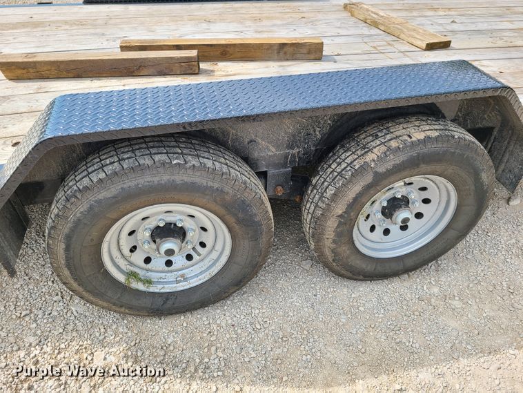 image for item EL9961 2020 Load Trail equipment trailer