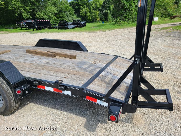 image for item EL9961 2020 Load Trail equipment trailer
