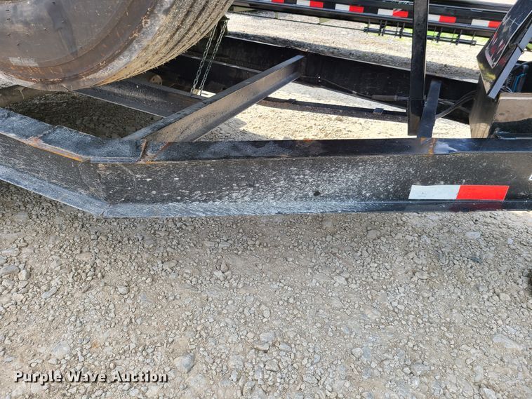 image for item EL9962 2019 Load Trail dump trailer