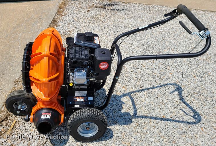 image for item EL9972 Billy Goat F1002SPV leaf blower