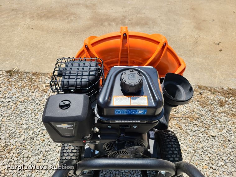 image for item EL9972 Billy Goat F1002SPV leaf blower