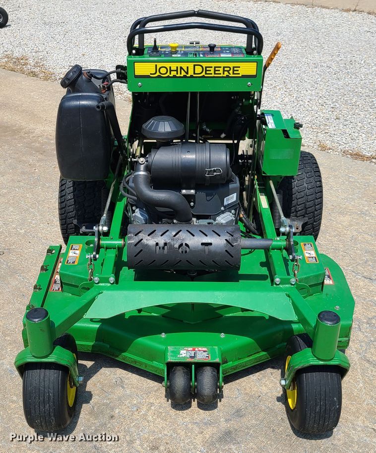 image for item EL9973 John Deere 648R ZTR lawn mower