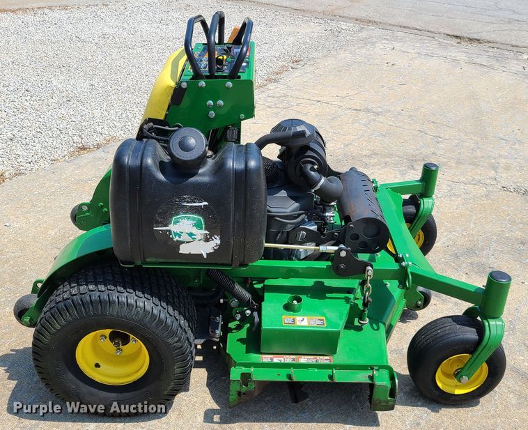 image for item EL9973 John Deere 648R ZTR lawn mower