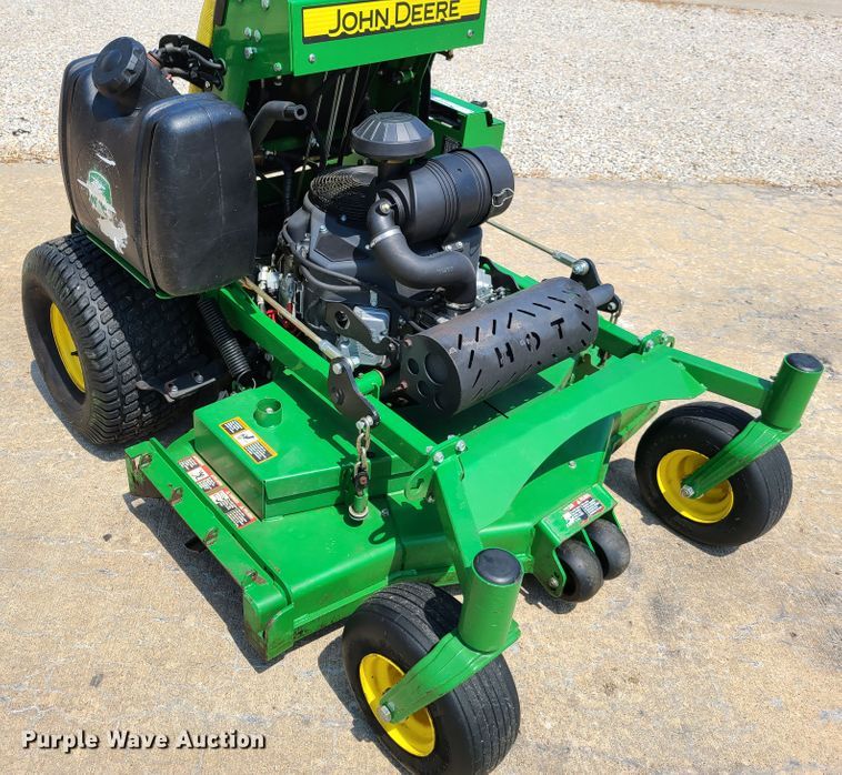 image for item EL9973 John Deere 648R ZTR lawn mower