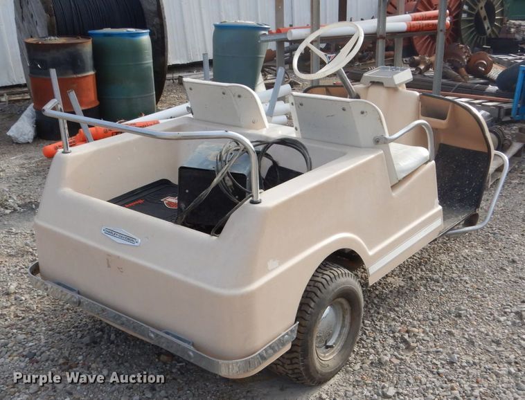 image for item FK9499 Harley Davidson golf cart