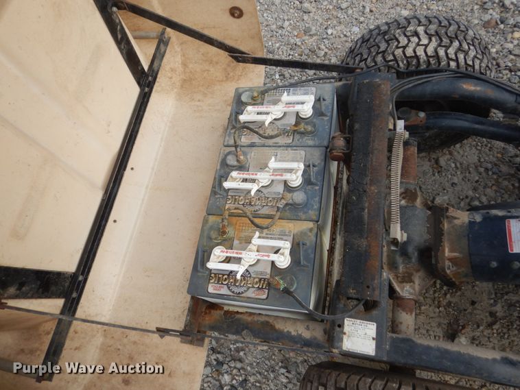 image for item FK9499 Harley Davidson golf cart