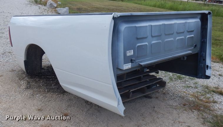 image for item FN9305 2013 Dodge pickup truck bed
