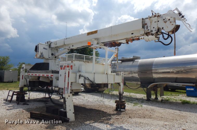 image for item FN9307 1996 Altec D4060 digger derrick bed