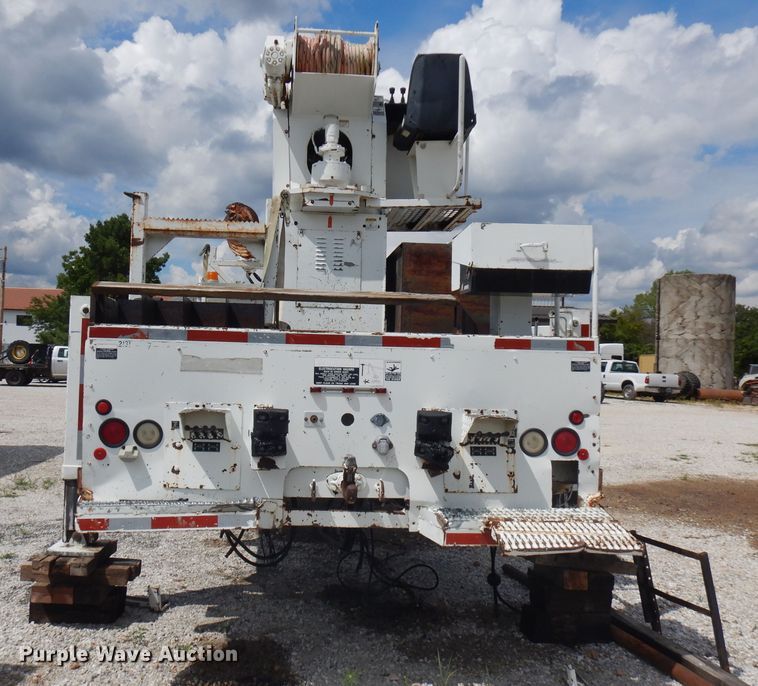 image for item FN9307 1996 Altec D4060 digger derrick bed