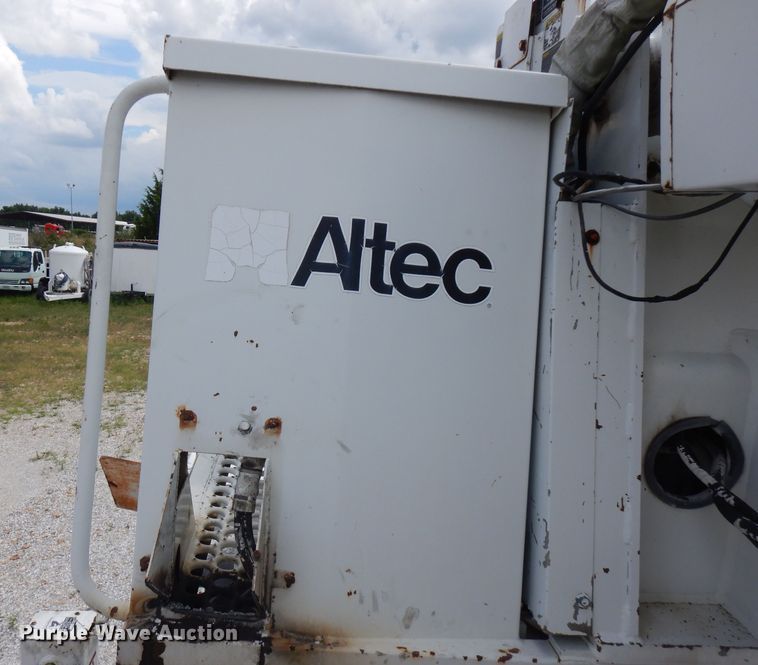 image for item FN9307 1996 Altec D4060 digger derrick bed