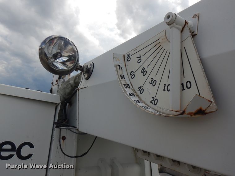 image for item FN9307 1996 Altec D4060 digger derrick bed