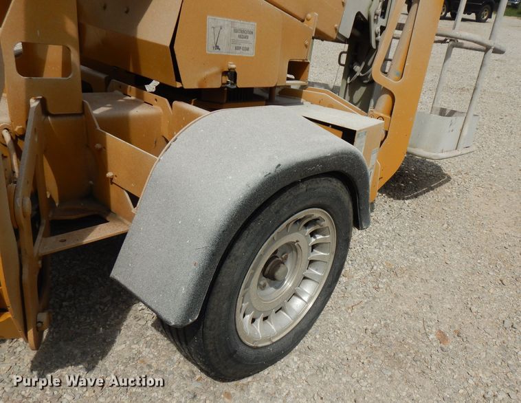 image for item FN9309 2005 Genie TZ34  boom lift