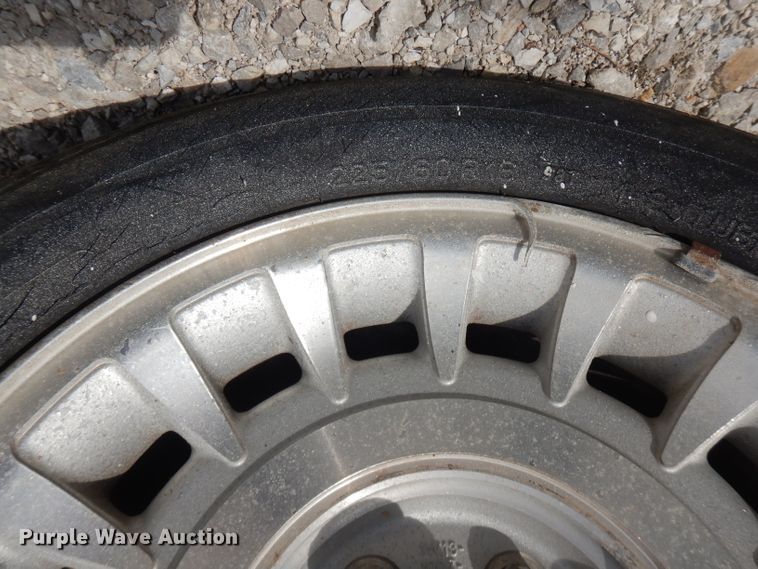 image for item FN9309 2005 Genie TZ34  boom lift