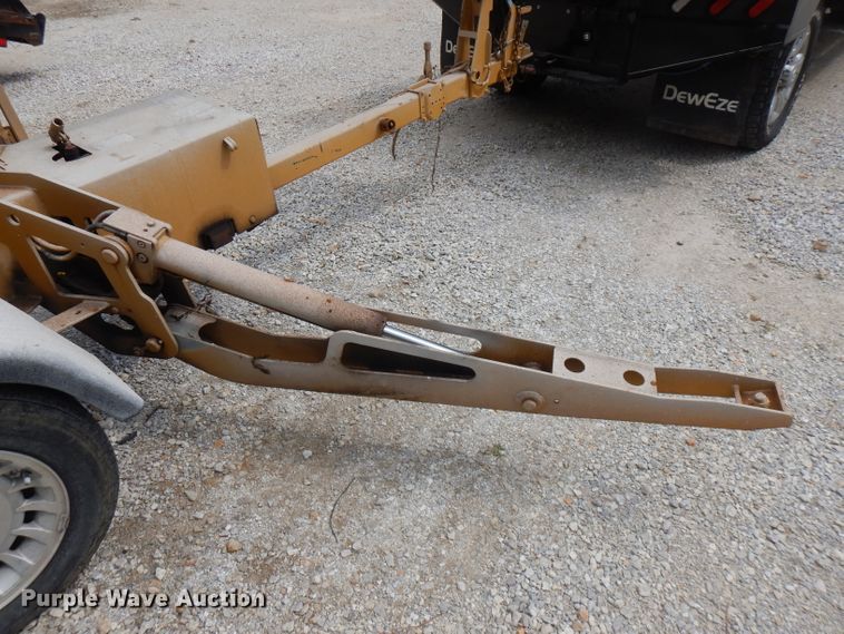 image for item FN9309 2005 Genie TZ34  boom lift