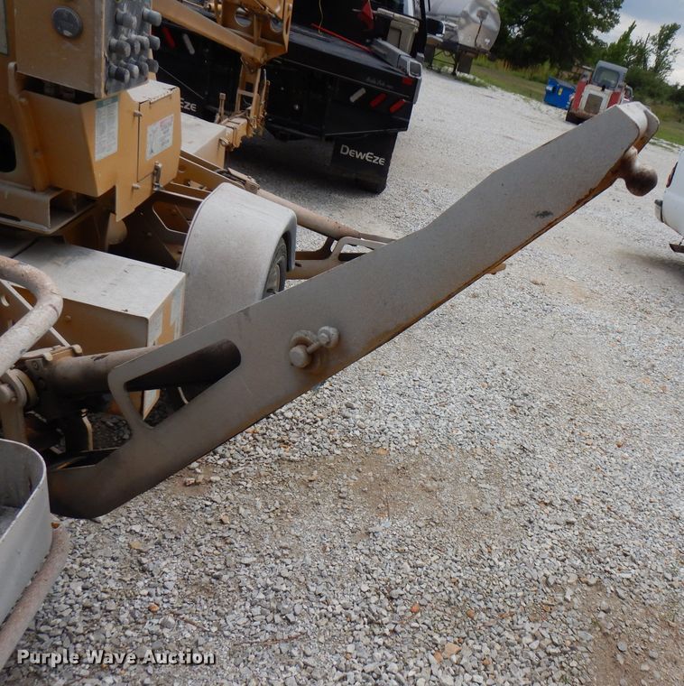 image for item FN9309 2005 Genie TZ34  boom lift