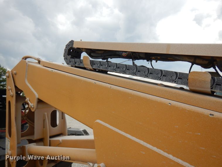 image for item FN9309 2005 Genie TZ34  boom lift