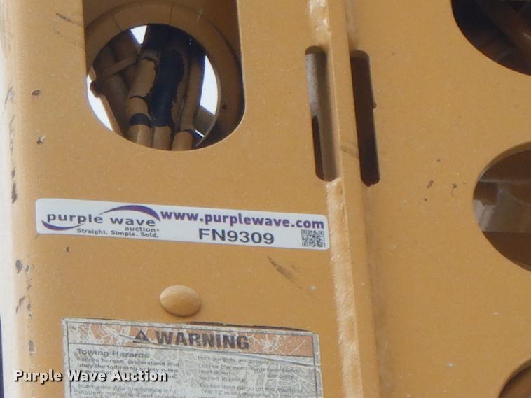 image for item FN9309 2005 Genie TZ34  boom lift