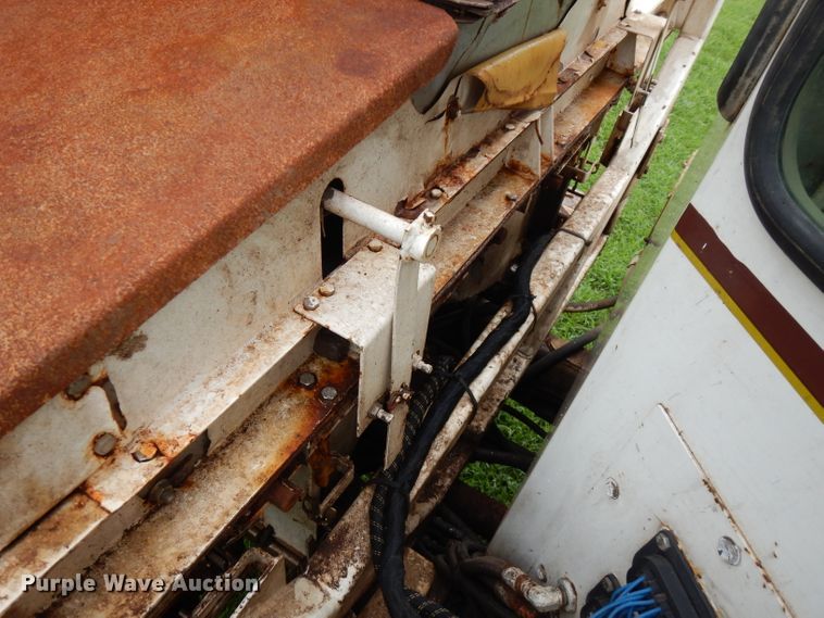 image for item FN9329 Tyler 4300 applicator