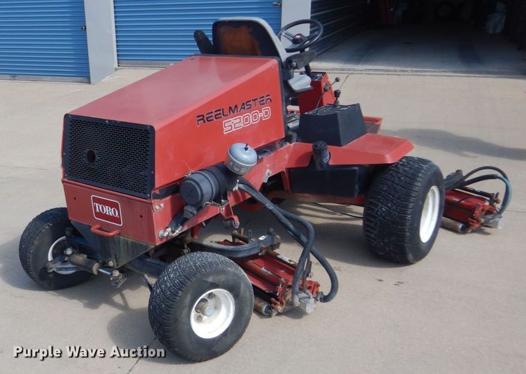 image for item FT9002 Toro Reel Master 5200-D reel mower