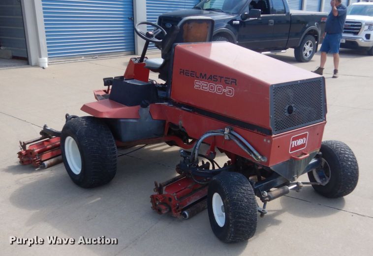 image for item FT9002 Toro Reel Master 5200-D reel mower