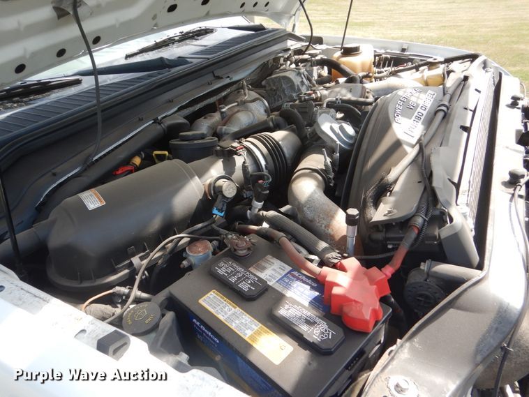 image for item FT9025 2008 Ford F550 Super Duty  truck cab and chassis