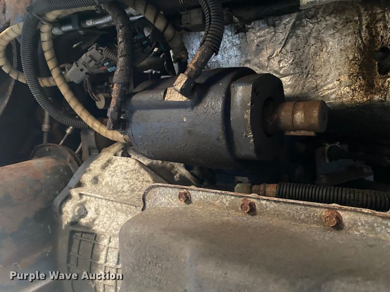 image for item FT9025 2008 Ford F550 Super Duty  truck cab and chassis