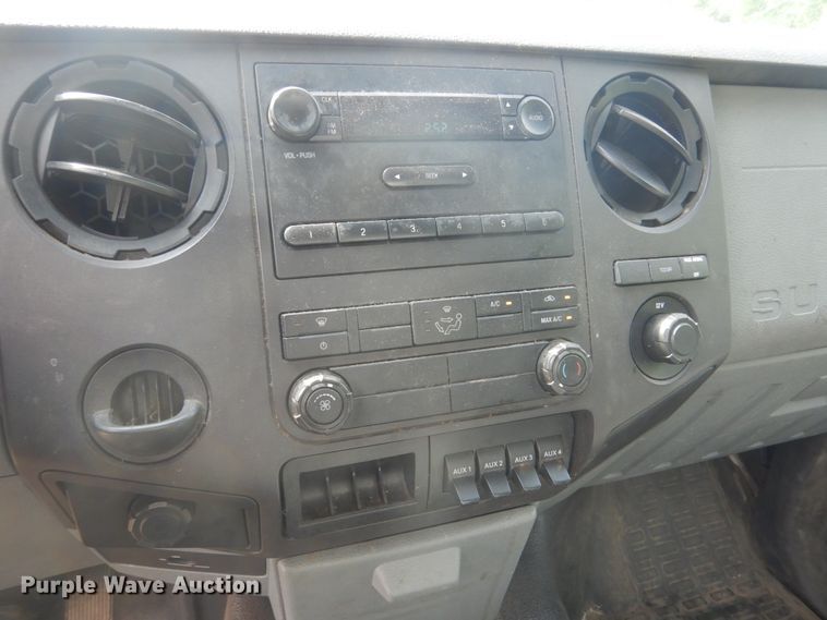 image for item FT9026 2012 Ford F450 Super Duty  box truck