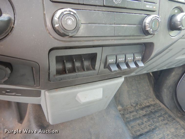 image for item FT9026 2012 Ford F450 Super Duty  box truck