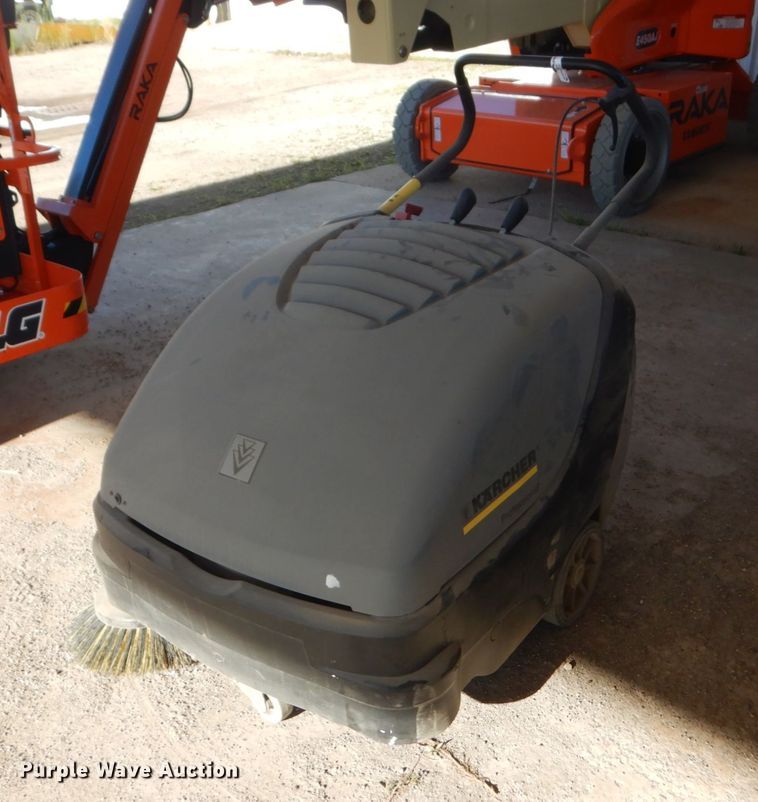 image for item FT9082 Karcher floor sweeper