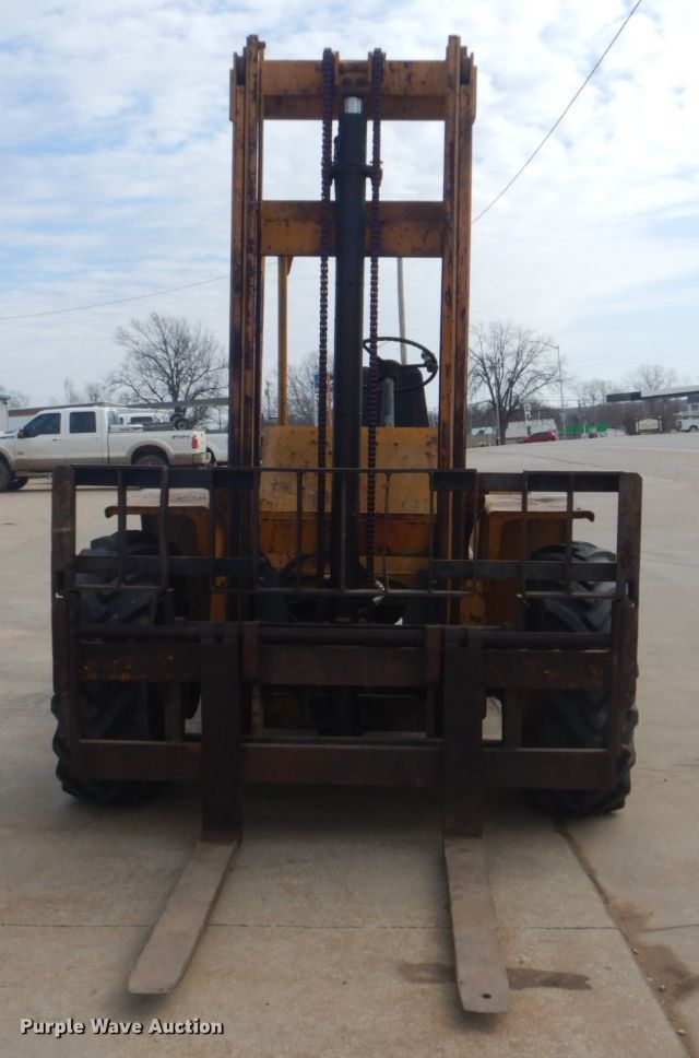 image for item GD9126 Hyster 194A forklift