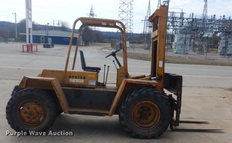image for item GD9126 Hyster 194A forklift