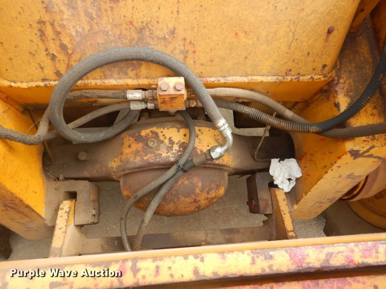 image for item GD9126 Hyster 194A forklift