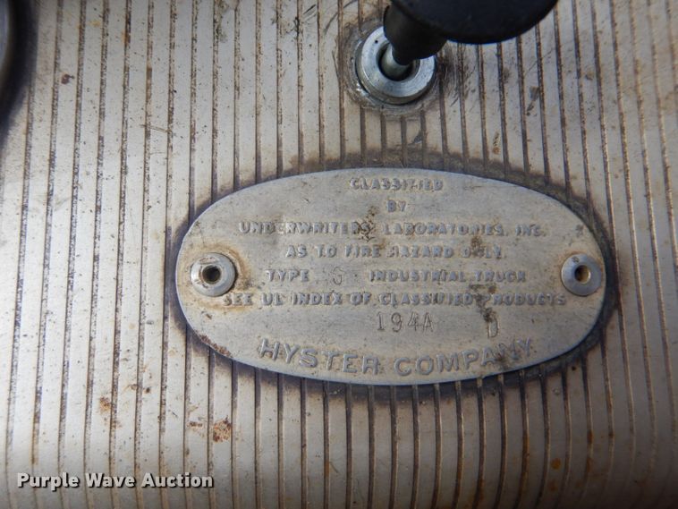 image for item GD9126 Hyster 194A forklift