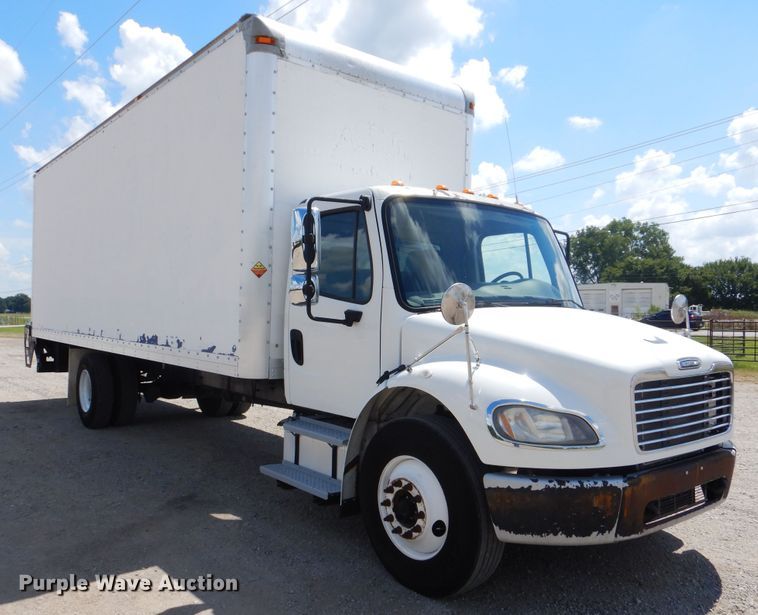 image for item GM9092 2010 Freightliner M2 106  box truck