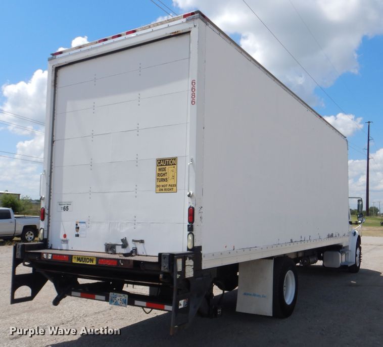 image for item GM9092 2010 Freightliner M2 106  box truck