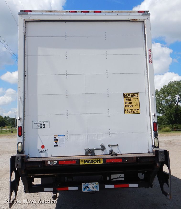 image for item GM9092 2010 Freightliner M2 106  box truck