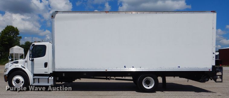 image for item GM9092 2010 Freightliner M2 106  box truck