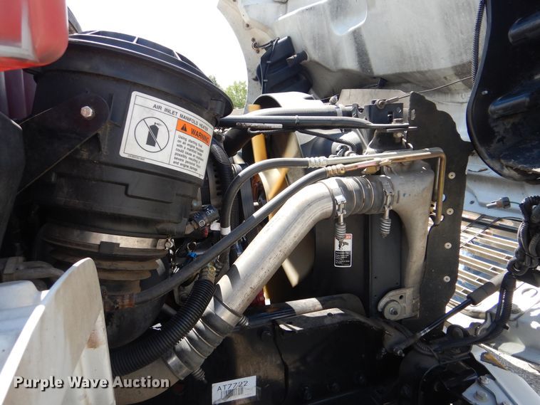 image for item GM9092 2010 Freightliner M2 106  box truck