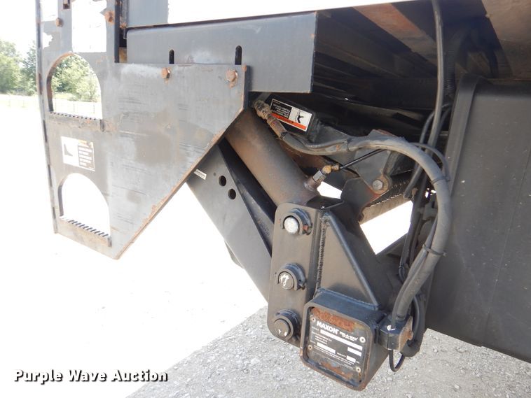 image for item GM9092 2010 Freightliner M2 106  box truck