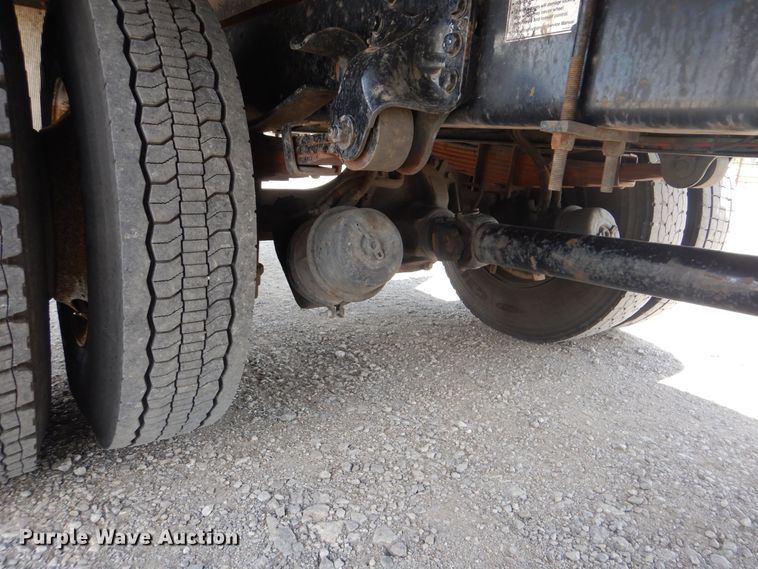 image for item GM9092 2010 Freightliner M2 106  box truck