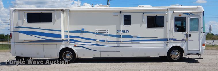 image for item GM9098 2001 Spartan Marlin  RV