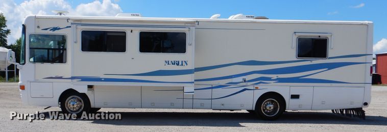 image for item GM9098 2001 Spartan Marlin  RV