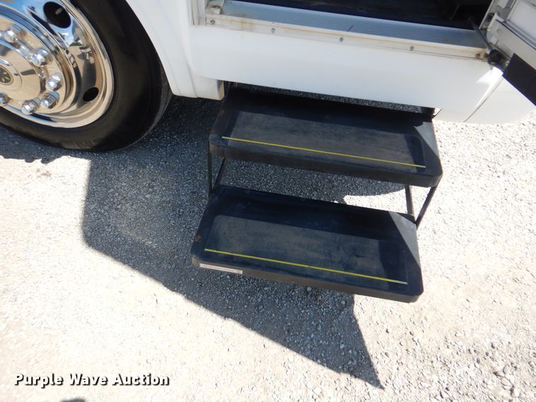 image for item GM9098 2001 Spartan Marlin  RV