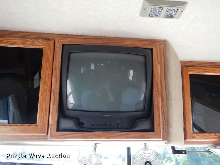 image for item GM9098 2001 Spartan Marlin  RV