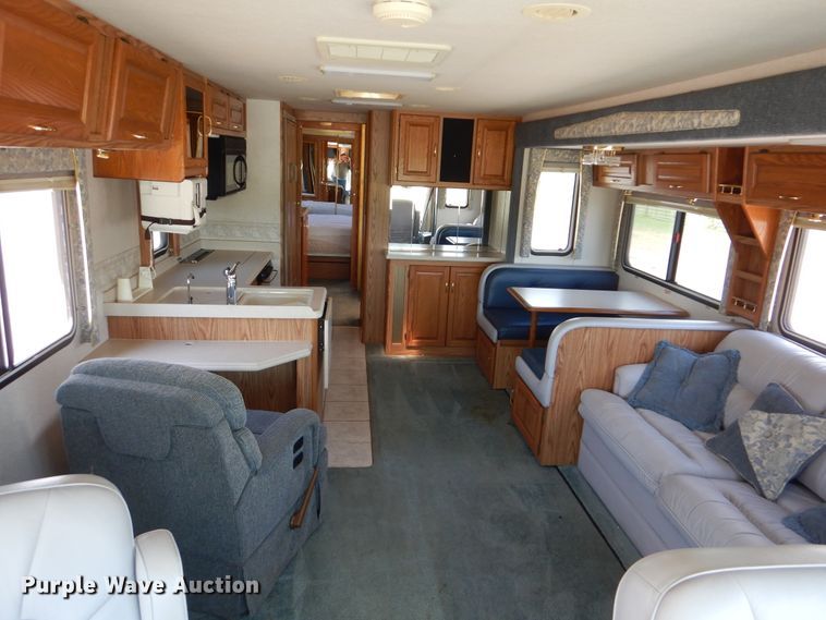 image for item GM9098 2001 Spartan Marlin  RV