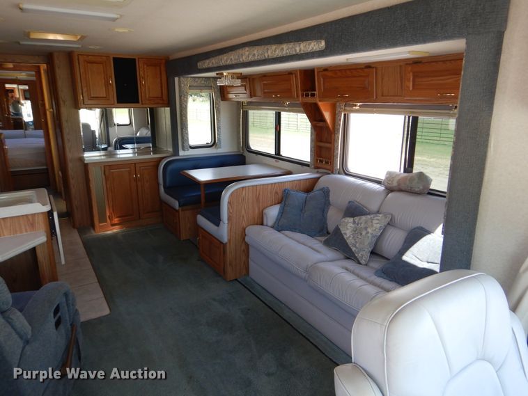 image for item GM9098 2001 Spartan Marlin  RV