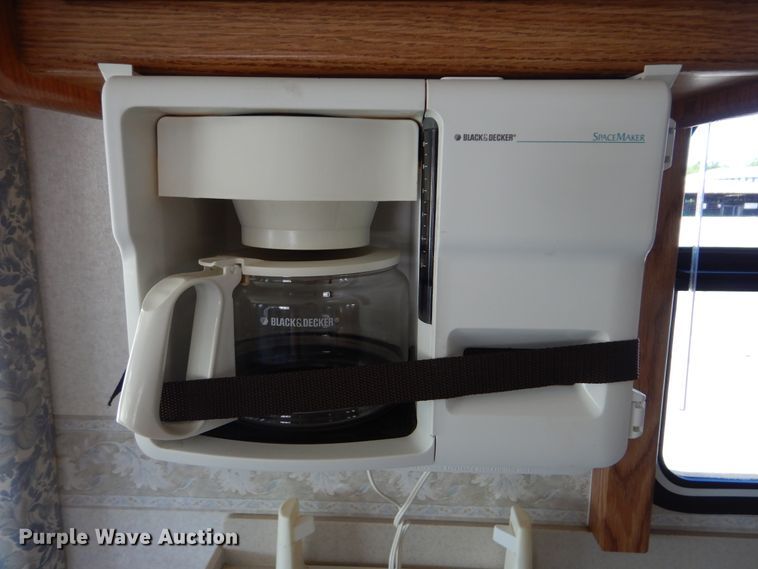 image for item GM9098 2001 Spartan Marlin  RV