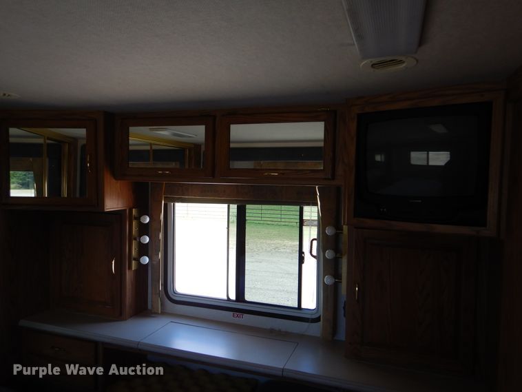 image for item GM9098 2001 Spartan Marlin  RV