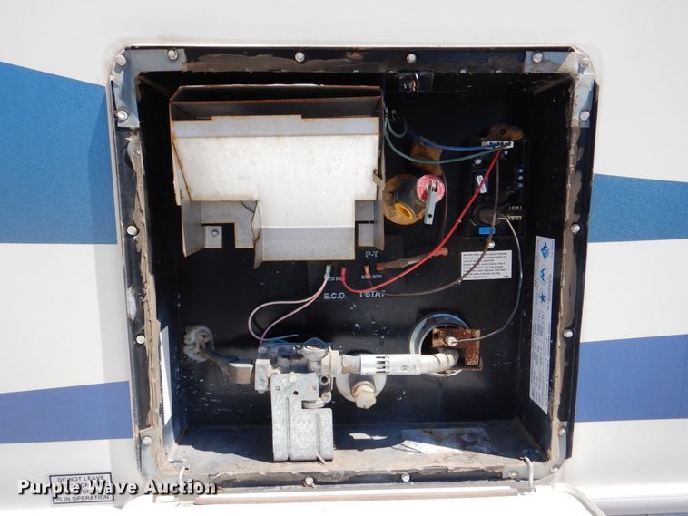 image for item GM9098 2001 Spartan Marlin  RV